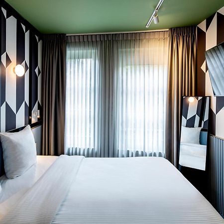 Tourist Inn Hotel Amsterdam Dış mekan fotoğraf
