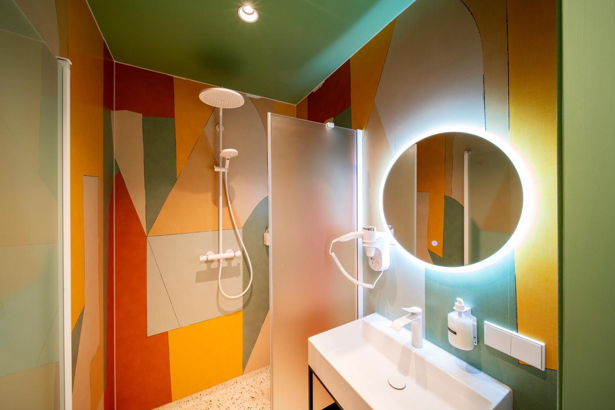 Tourist Inn Hotel Amsterdam Dış mekan fotoğraf