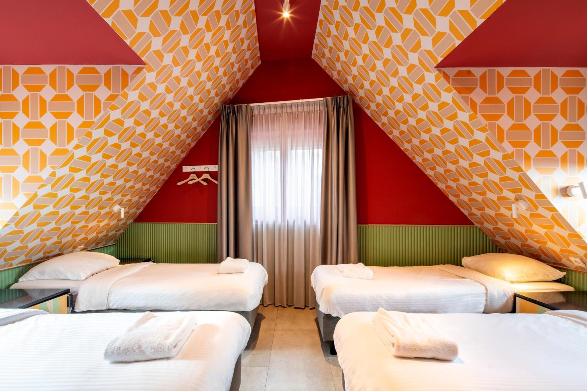 Tourist Inn Hotel Amsterdam Dış mekan fotoğraf